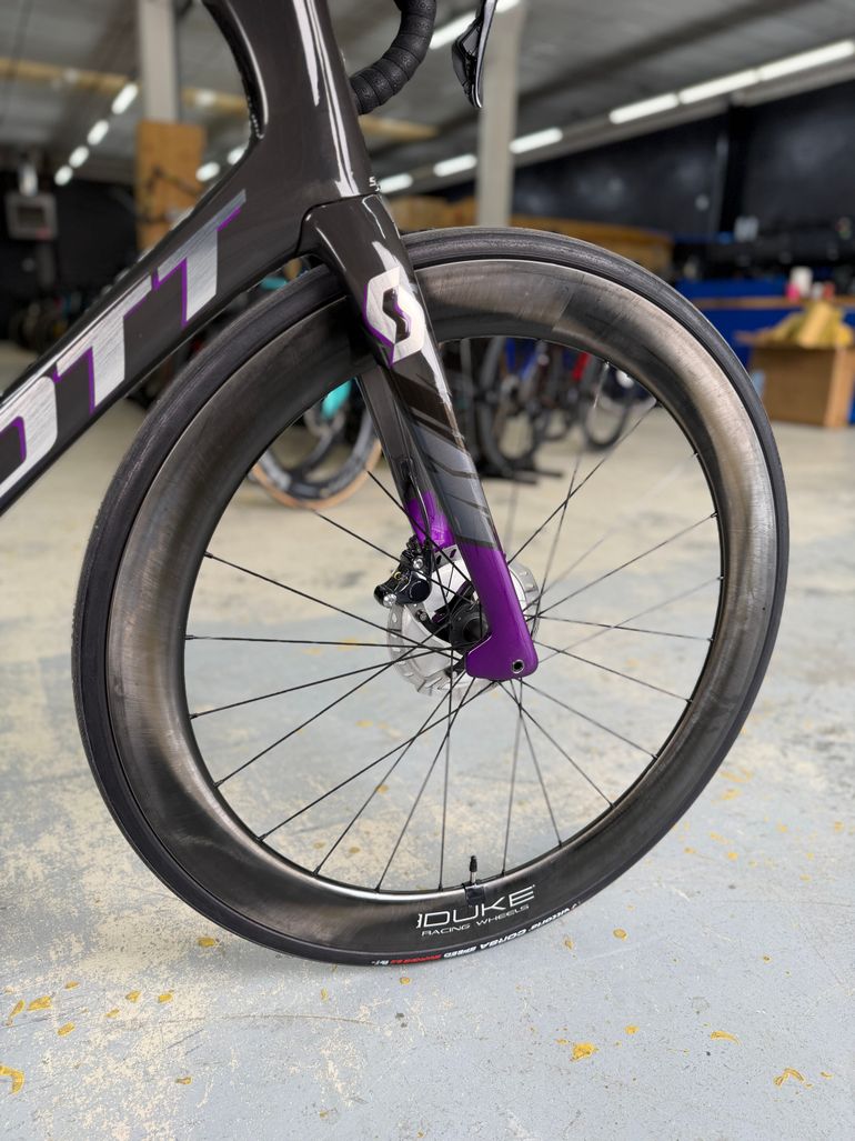 Used Scott Foil RC HMX SuperSonic Di2 Carbon 2021 Road & Gravel, Black — image 10 of 24