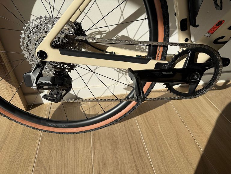 Used Canyon Grail CF SL 7 AXS 2024 2024 Road & Gravel, Negro — image 3 of 4