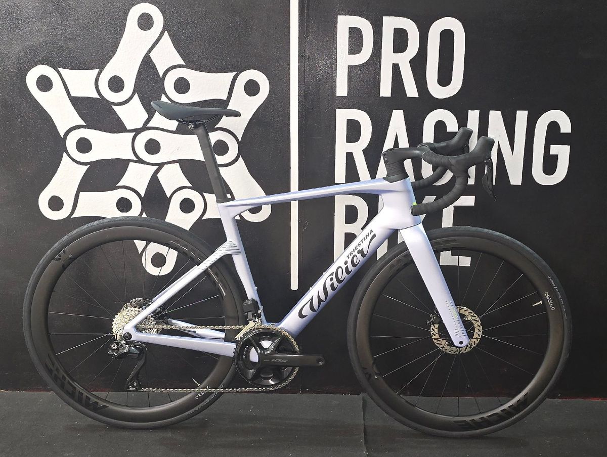 Wilier Custom Shimano 105 Di2 2027