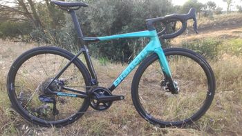 Used Bianchi Specialissima COMP Ultegra Di2 2025 2025 Road & Gravel