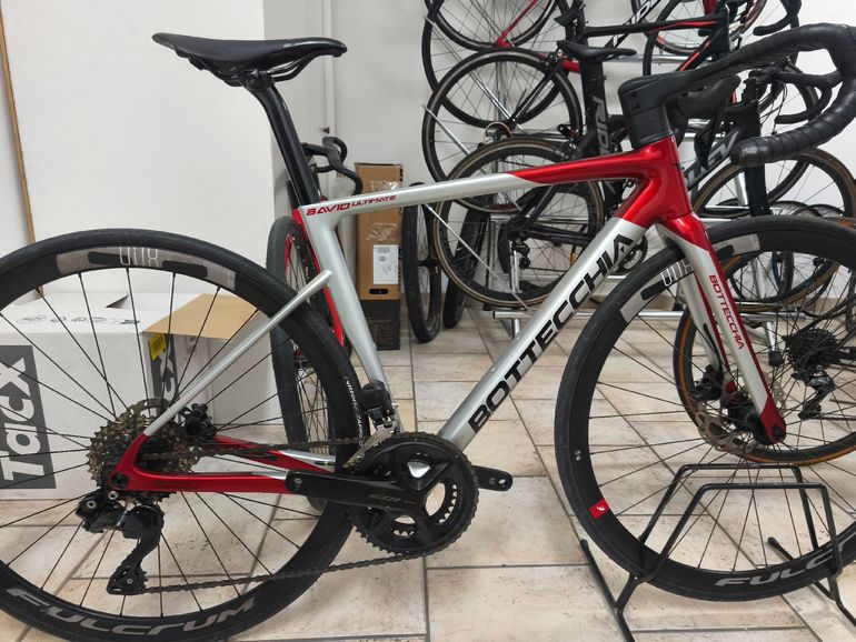 Used Bottecchia 8Avio Evo Shimano 105 Di2 2024 Road & Gravel, Light Gray — image 1 of 12
