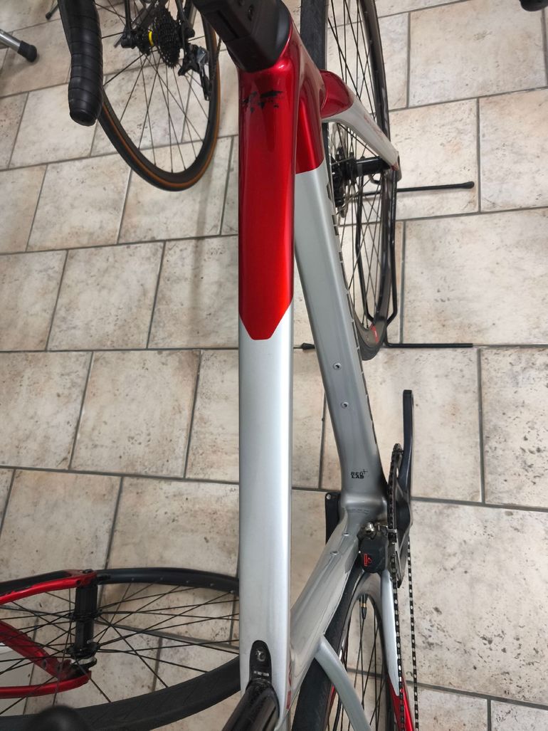 Used Bottecchia 8Avio Evo Shimano 105 Di2 2024 Road & Gravel, Light Gray — image 7 of 12