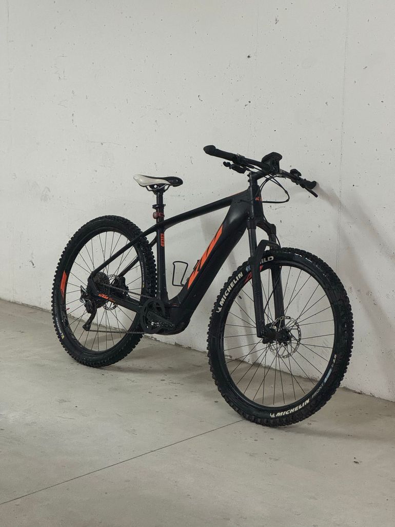 Used KTM Macina Team 292 2020 2020 Mountainbike, Black, 29 — image 1 of 12