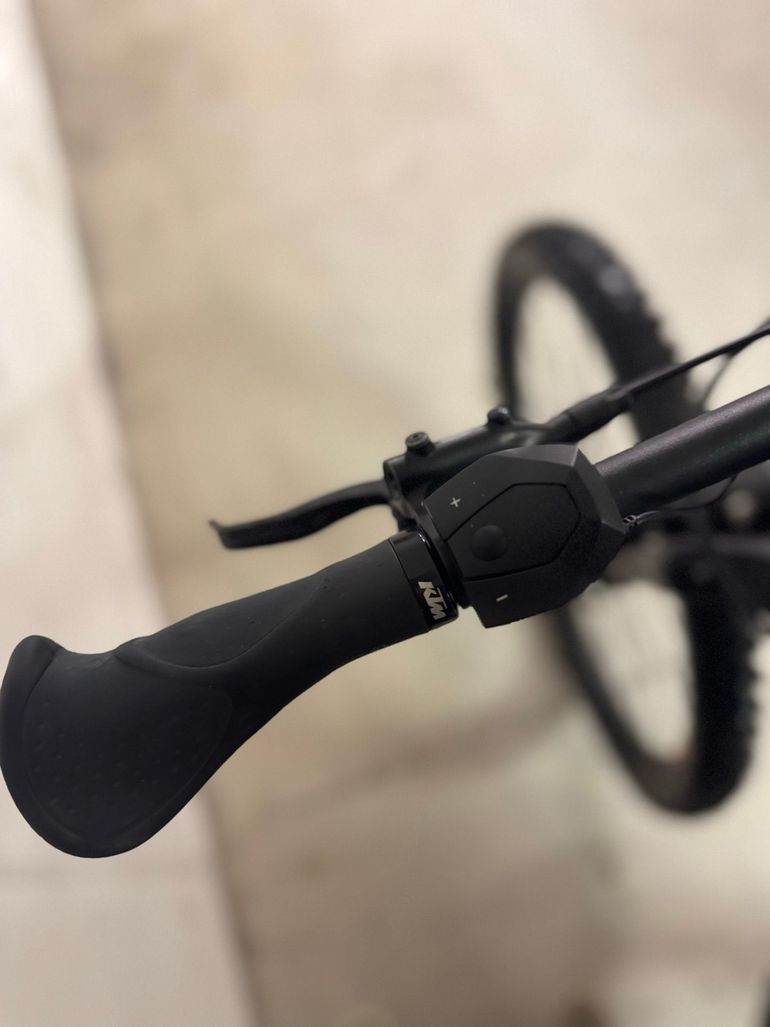 Used KTM Macina Team 292 2020 2020 Mountainbike, Black, 29 — image 10 of 12
