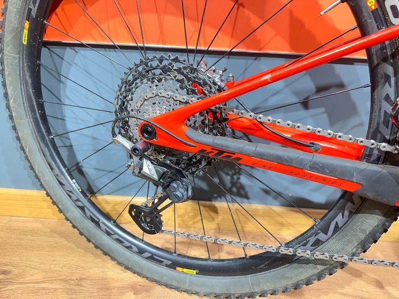 Použité KTM SCARP PRIME 2023 2023 Mountainbike — obrázek 7 z 13