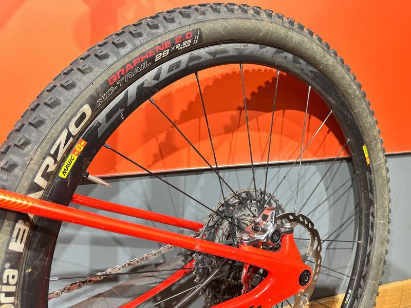 Použité KTM SCARP PRIME 2023 2023 Mountainbike — obrázek 6 z 13