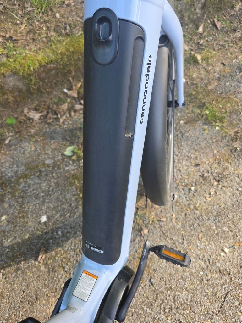 Used Cannondale Adventure Neo 3.1 EQ 2024 2024 Urban, Blau — image 7 of 9