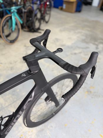 Used Ridley Noah Fast Disc - Shimano Ultegra DI2 2x12sp 2023 2023 Road & Gravel — image 3 of 23
