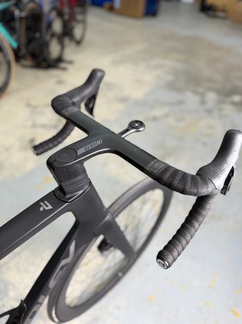 Used Ridley Noah Fast Disc - Shimano Ultegra DI2 2x12sp 2023 2023 Road & Gravel — image 12 of 23