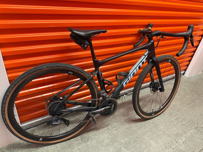 Used Giant Revolt, Advanced Pro 0 2021 2021 Road & Gravel, Green — image 2 of 5