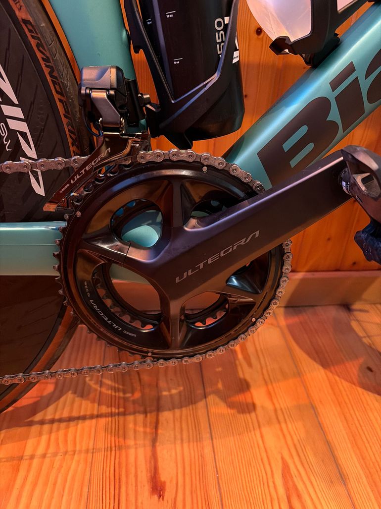Used Bianchi Oltre PRO SHIMANO ULTEGRA DI2 2025 2025 Road & Gravel, Blue — image 3 of 5