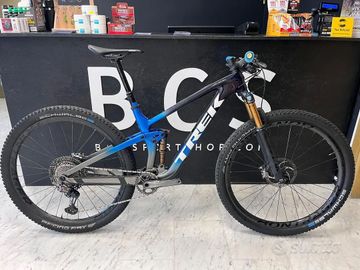 Brugt TREK TOP FUEL 9.9 2023 MTB