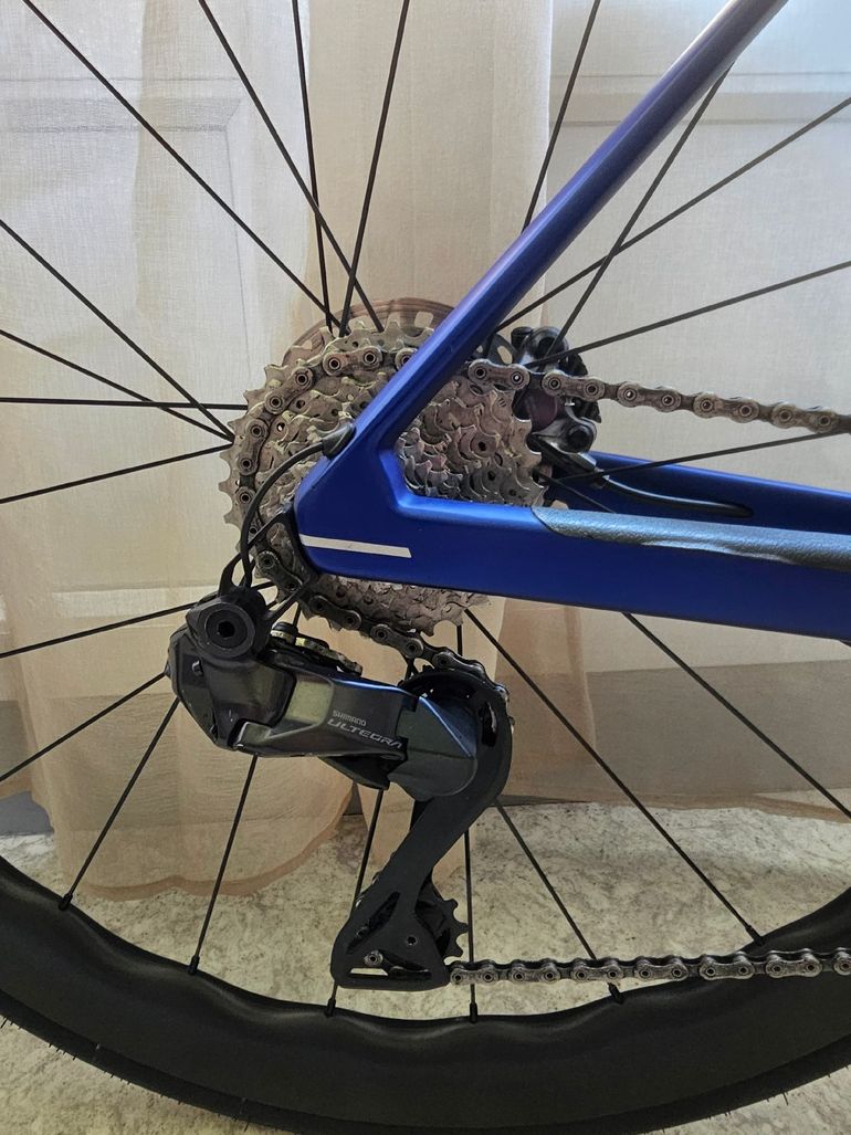 Used BMC Teammachine SLR01 FOUR 2021 2021 Road & Gravel, Blue — image 4 of 13