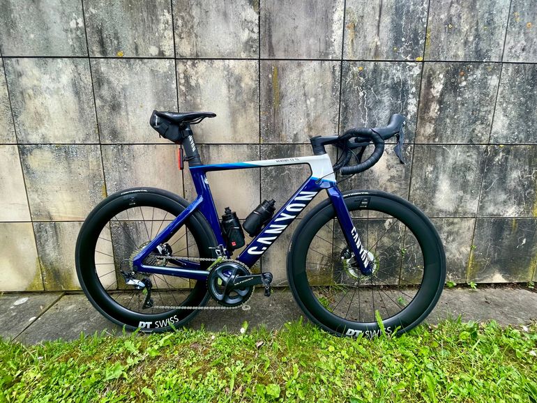 Used Canyon Aeroad CF SL 8 Disc 2024 2024 Road & Gravel, Blue — image 7 of 7
