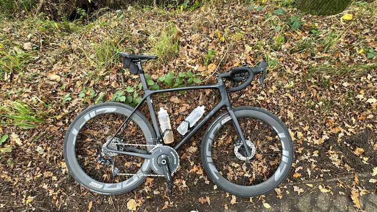 Used Giant TCR Advanced 2 Disc 2021 2021 Road & Gravel, Black — image 1 of 6
