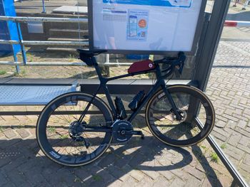 Used Giant TCR Advanced 2 Disc 2021 2021 Road & Gravel, Black — image 5 of 6