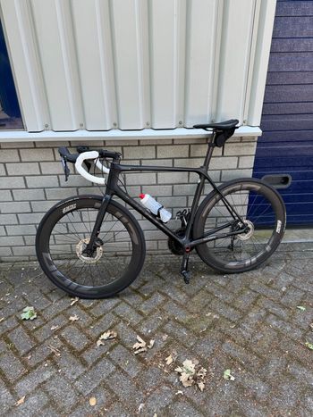 Used Giant TCR Advanced 2 Disc 2021 2021 Road & Gravel, Black — image 2 of 6