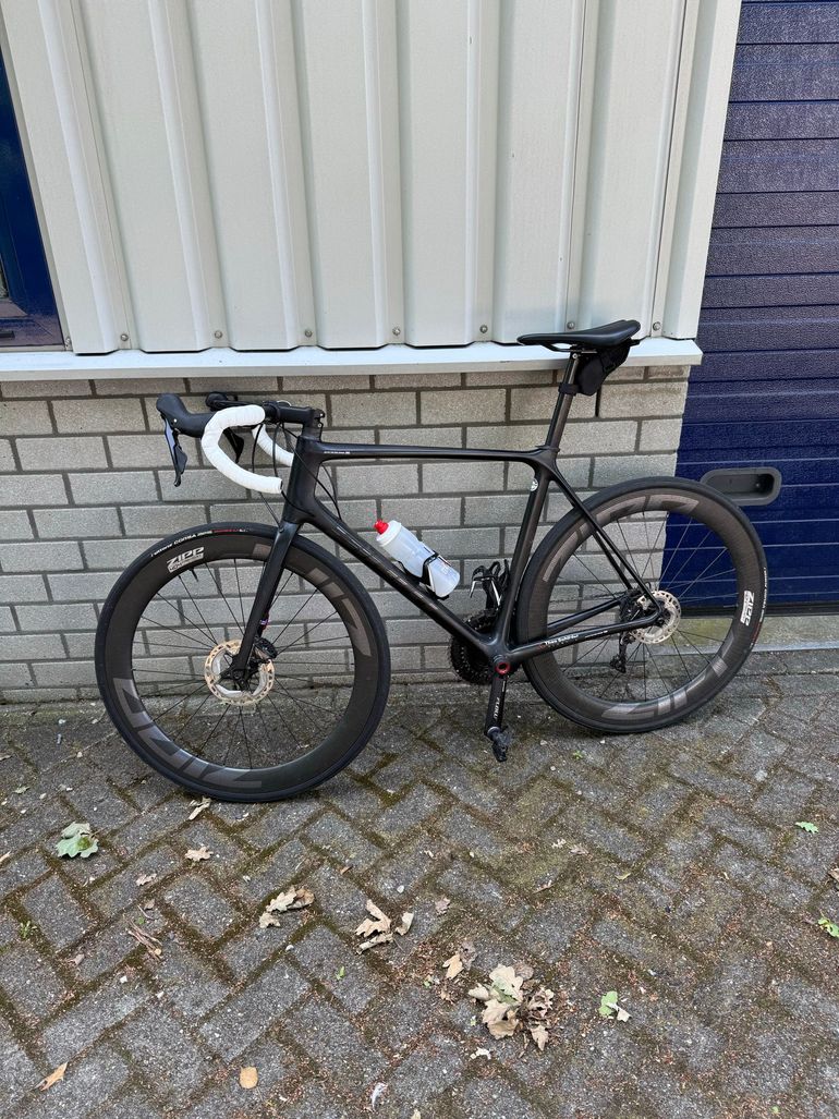 Used Giant TCR Advanced 2 Disc 2021 2021 Road & Gravel, Black — image 2 of 6