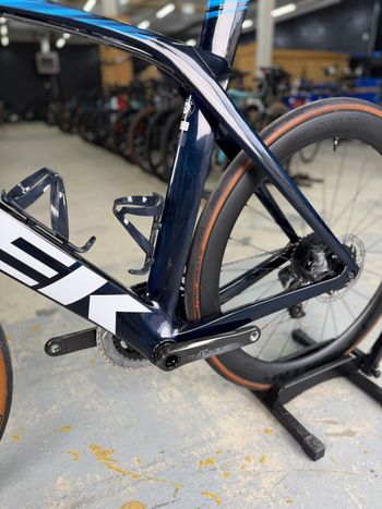 Used Trek Madone SLR 7 eTap 2021 2021 Road & Gravel, Blue — image 17 of 22
