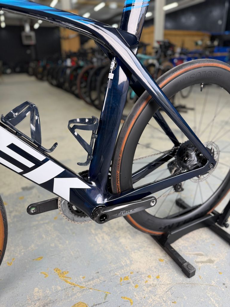 Used Trek Madone SLR 7 eTap 2021 2021 Road & Gravel, Blue — image 17 of 22