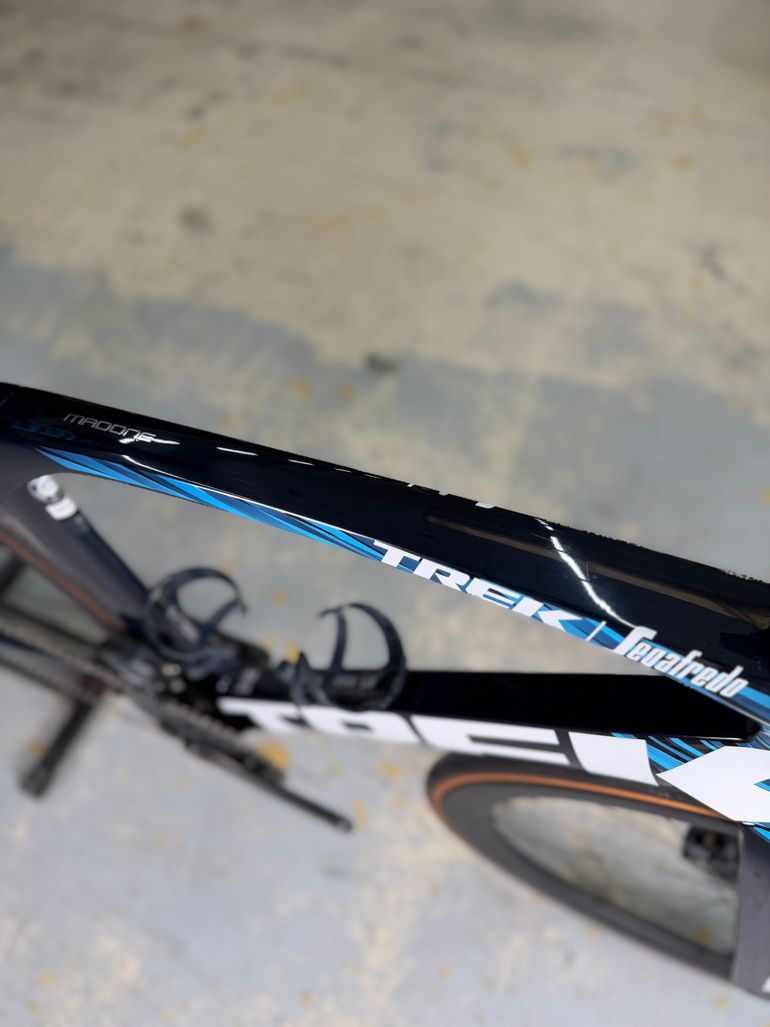 Used Trek Madone SLR 7 eTap 2021 2021 Road & Gravel, Blue — image 10 of 22