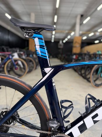 Used Trek Madone SLR 7 eTap 2021 2021 Road & Gravel, Blue — image 8 of 22