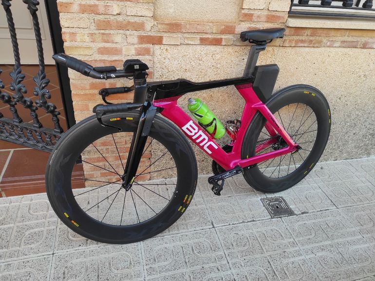 Used BMC Timemachine 01 THREE 2018 2018 Road & Gravel, Rot — image 2 of 5