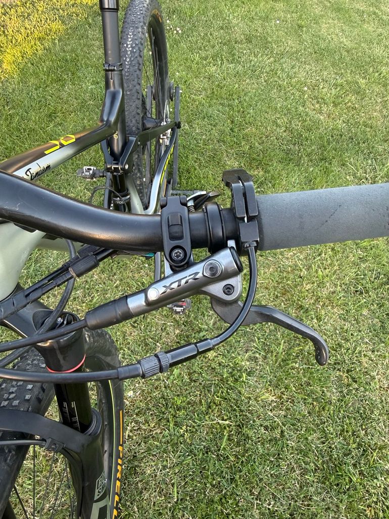 Used Scott Spark RC 900 Pro 2020 2020 Mountainbike — image 9 of 11