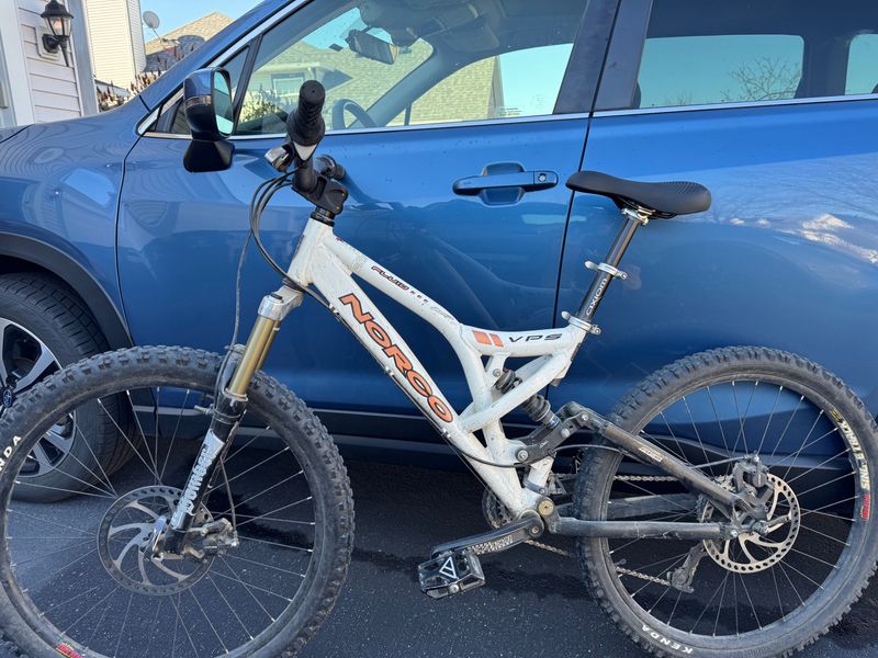 Used Norco Fluid VPS 2002 Mountainbike, White — image 1 of 8