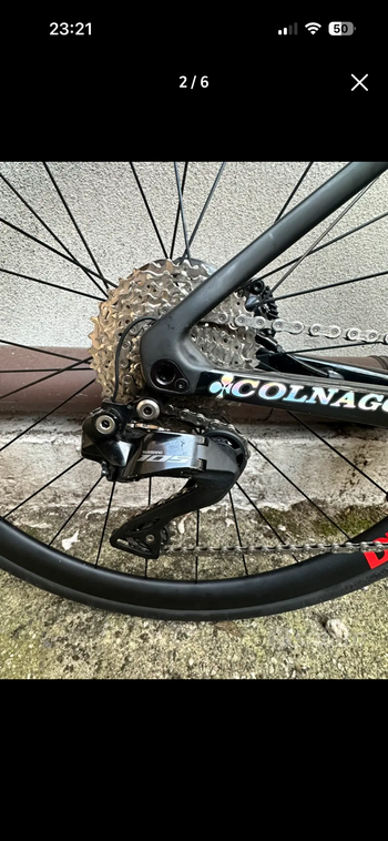 Used Colnago V3 Disc 105 Bike 2024 2024 Road & Gravel, Black — image 3 of 4