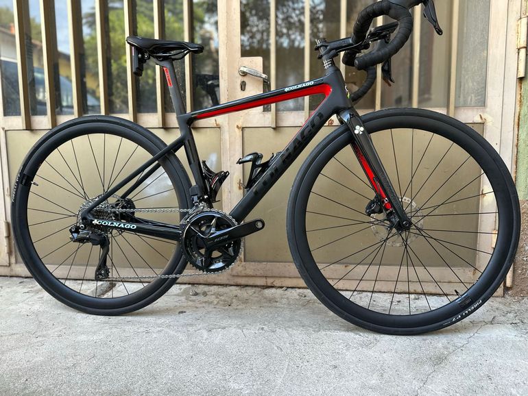 Used Colnago V3 Disc 105 Bike 2024 2024 Road & Gravel, Black — image 1 of 4