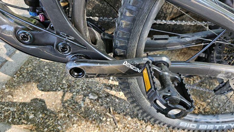 Used Propain Hugene CF 29" Highend 2022 2022 Mountainbike, Light Gray — image 17 of 19