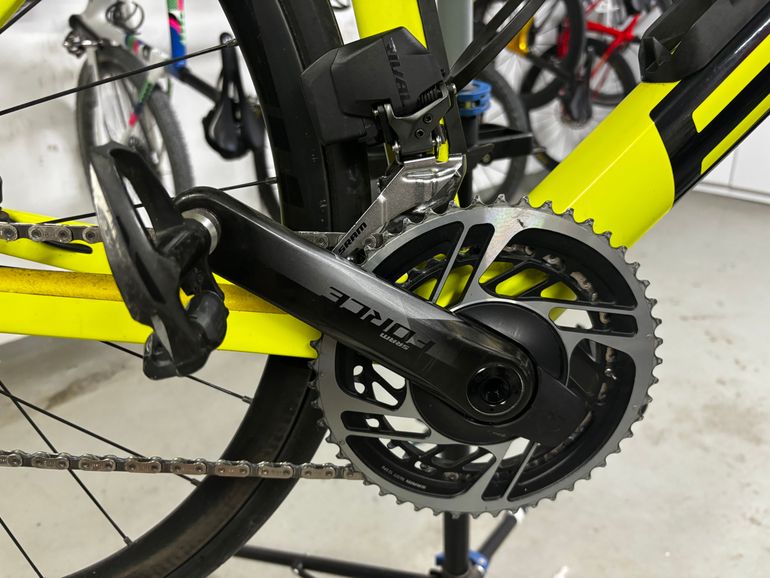 Used BMC Teammachine SLR 01 FOUR 2022 2022 Road & Gravel — image 6 of 6