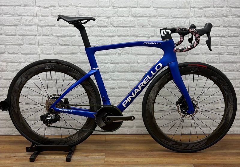 Used Pinarello DOGMA F RED ETAP AXS Disc 2024 2024 Road & Gravel