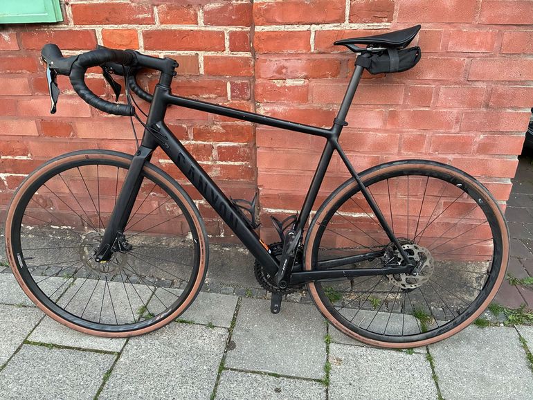 Used Canyon Endurace 7 2022 2022 Road & Gravel, Black — image 2 of 11