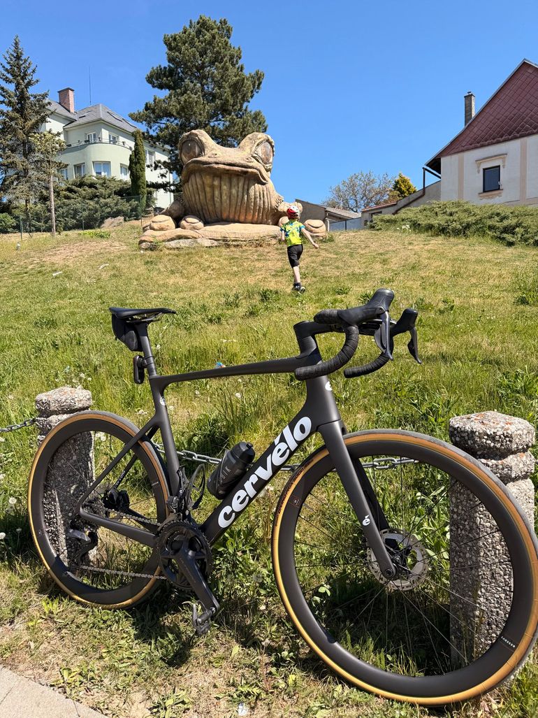 Used Cervélo Caledonia Shimano Ultegra Di2 2024 Road & Gravel, Black — image 3 of 3