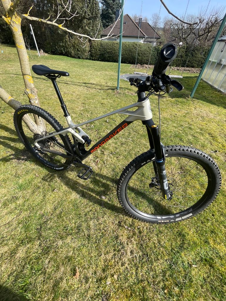 Used Mondraker Foxy Carbon RR 2023 Mountainbike, Arancione — image 3 of 3