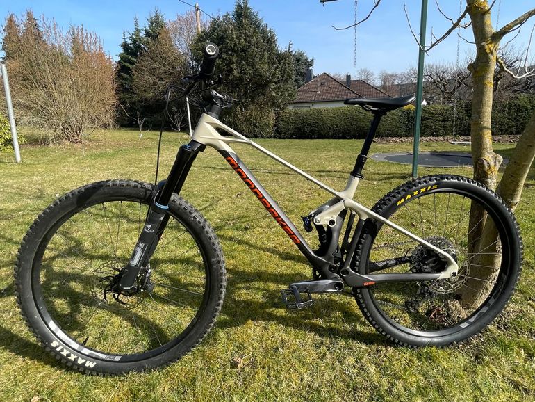 Used Mondraker Foxy Carbon RR 2023 Mountainbike, Arancione — image 1 of 3