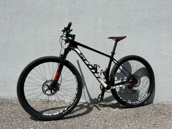 Used Scott Scale 930 2019 2019 Mountainbike, Black — image 2 of 7