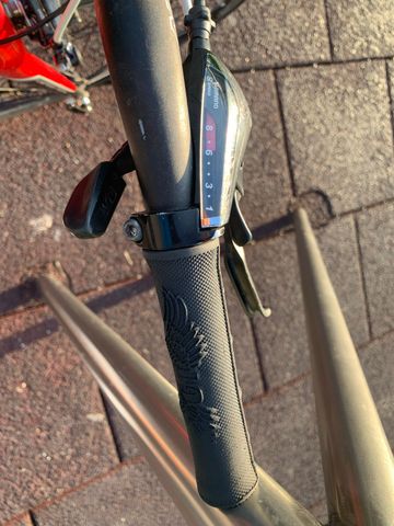 Used B Twin Triban Other Shimano 2011 Road & Gravel, Red — image 6 of 23