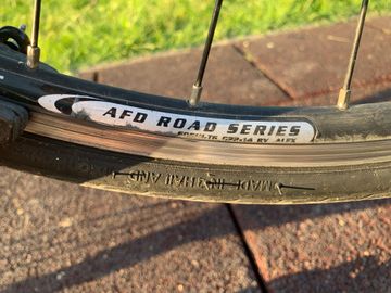 Used B Twin Triban Other Shimano 2011 Road & Gravel, Red — image 21 of 23
