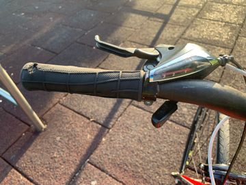 Used B Twin Triban Other Shimano 2011 Road & Gravel, Red — image 5 of 23
