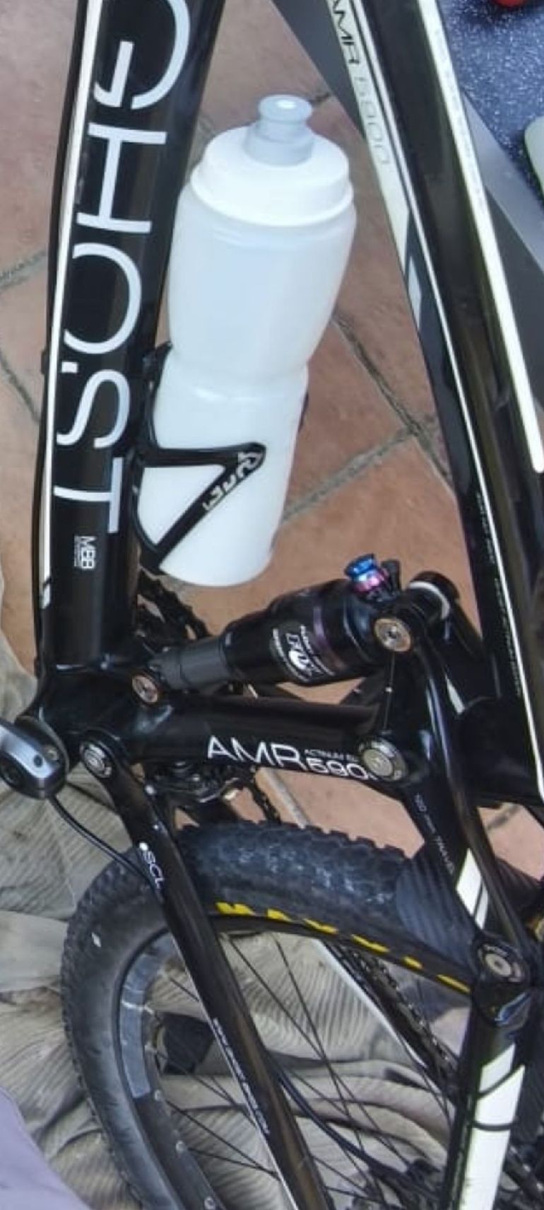 Used Ghost AMR Shimano SLX 2011 Mountainbike, Schwarz — image 3 of 3