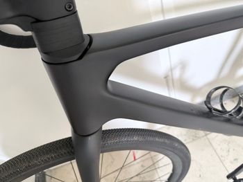 Used Evolve Evolve Custom Campagnolo Centaur 2026 Road & Gravel, Black — image 2 of 6