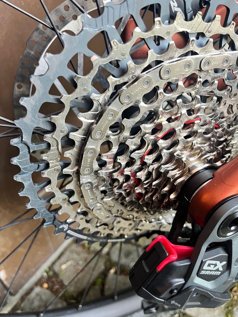 Used Specialized Stumpjumper 15 Öhlins Coil 2025 2025 Mountainbike — image 3 of 9