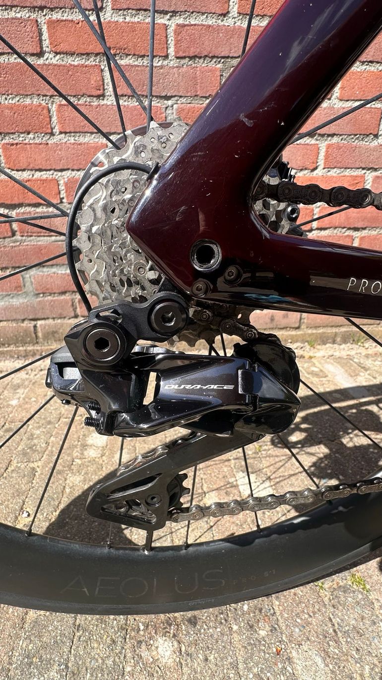 Used Trek Madone SLR 7 Gen 7 2024 2024 Road & Gravel, Red — image 3 of 4