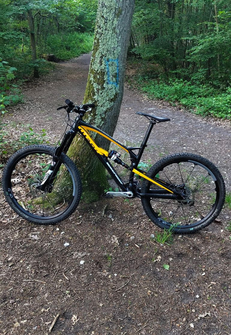 Used Nukeproof Nukeproof Mega 2017 Mountainbike, Black, 27.5 (650B) — image 2 of 14