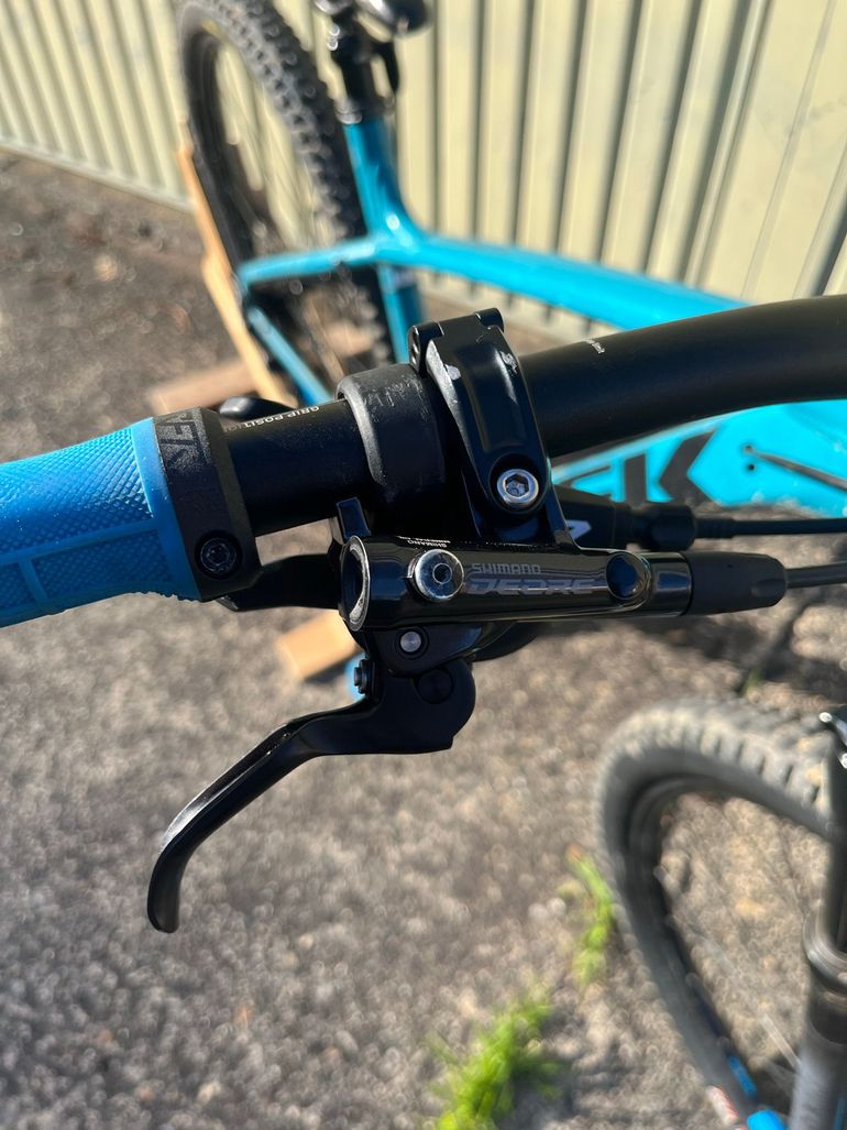 Used Trek Marlin 5 2019 2019 Mountainbike, Blue — image 5 of 15