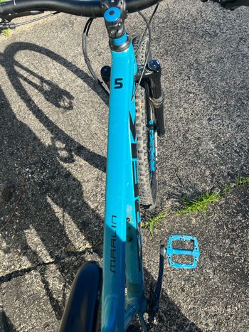 Used Trek Marlin 5 2019 2019 Mountainbike, Blue — image 10 of 15