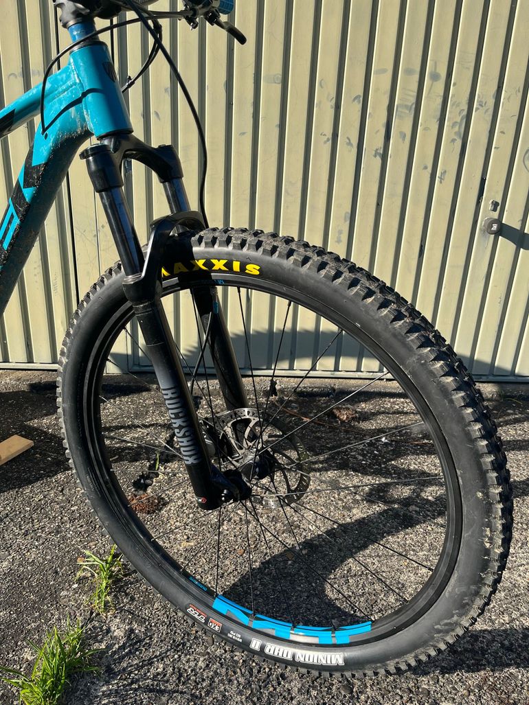 Used Trek Marlin 5 2019 2019 Mountainbike, Blue — image 4 of 15